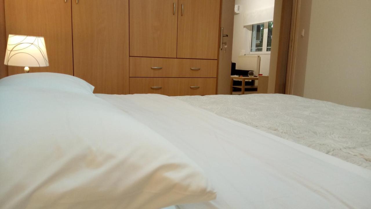Overnight Athens Airport And Raphina Port Apartment Artemida  Ngoại thất bức ảnh